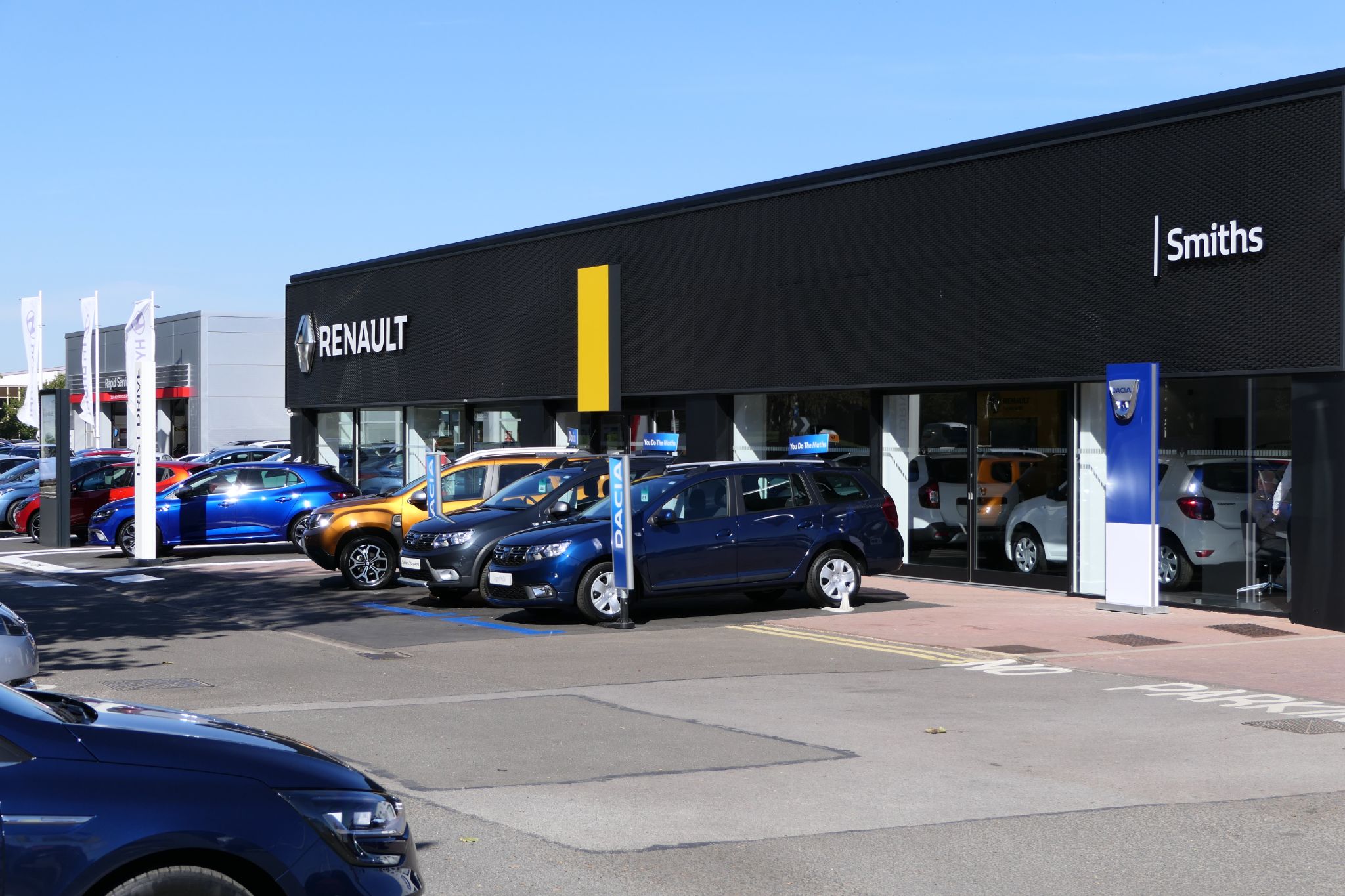 Smiths Renault, Peterborough Car dealership in Peterborough AutoTrader